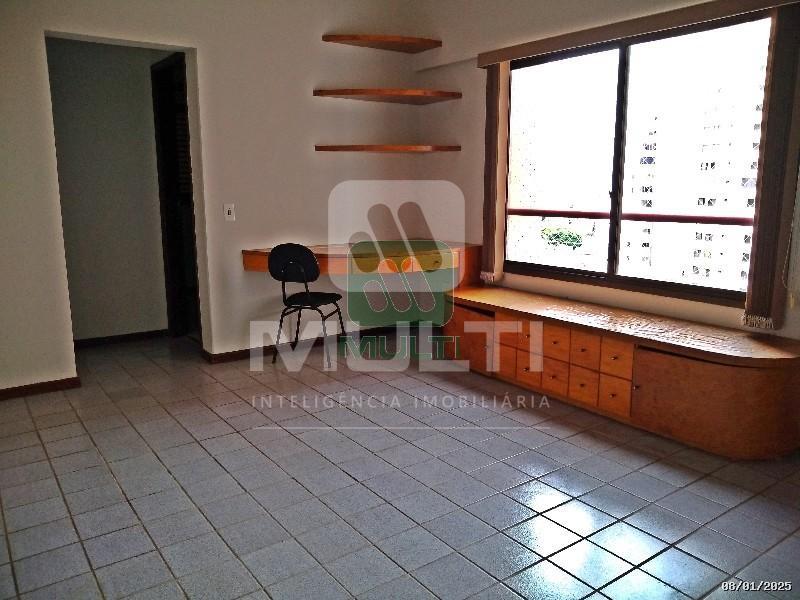 Apartamento à venda com 1 quarto, 48m² - Foto 2