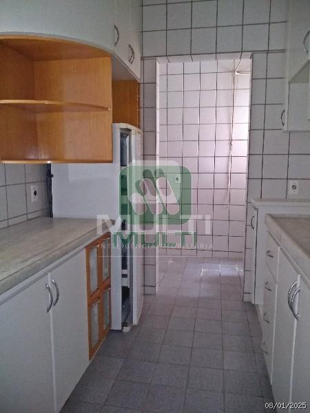 Apartamento à venda com 1 quarto, 48m² - Foto 4