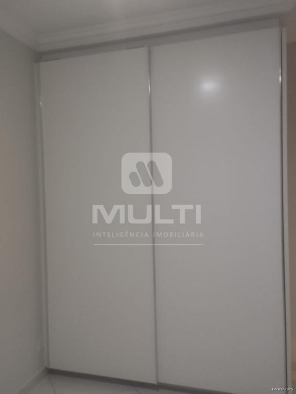 Casa à venda com 3 quartos, 193m² - Foto 8
