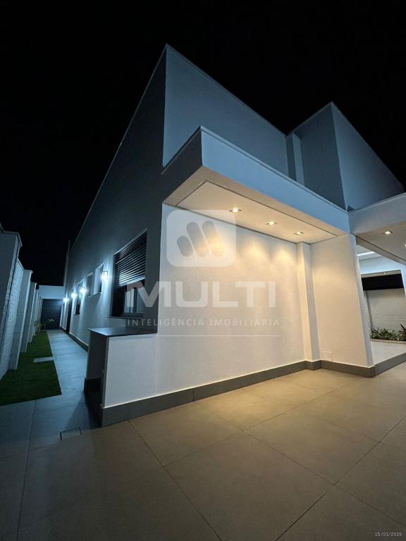 Casa de Condomínio à venda com 4 quartos, 230m² - Foto 14