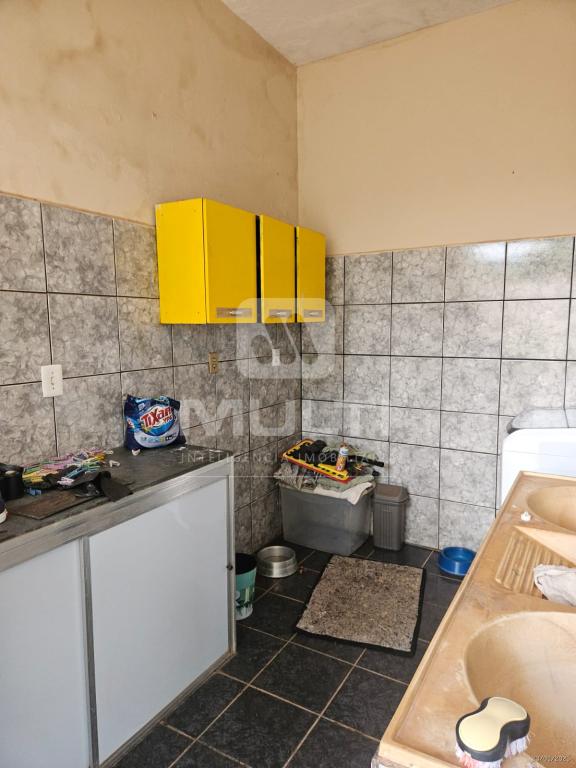 Casa à venda com 3 quartos, 190m² - Foto 11