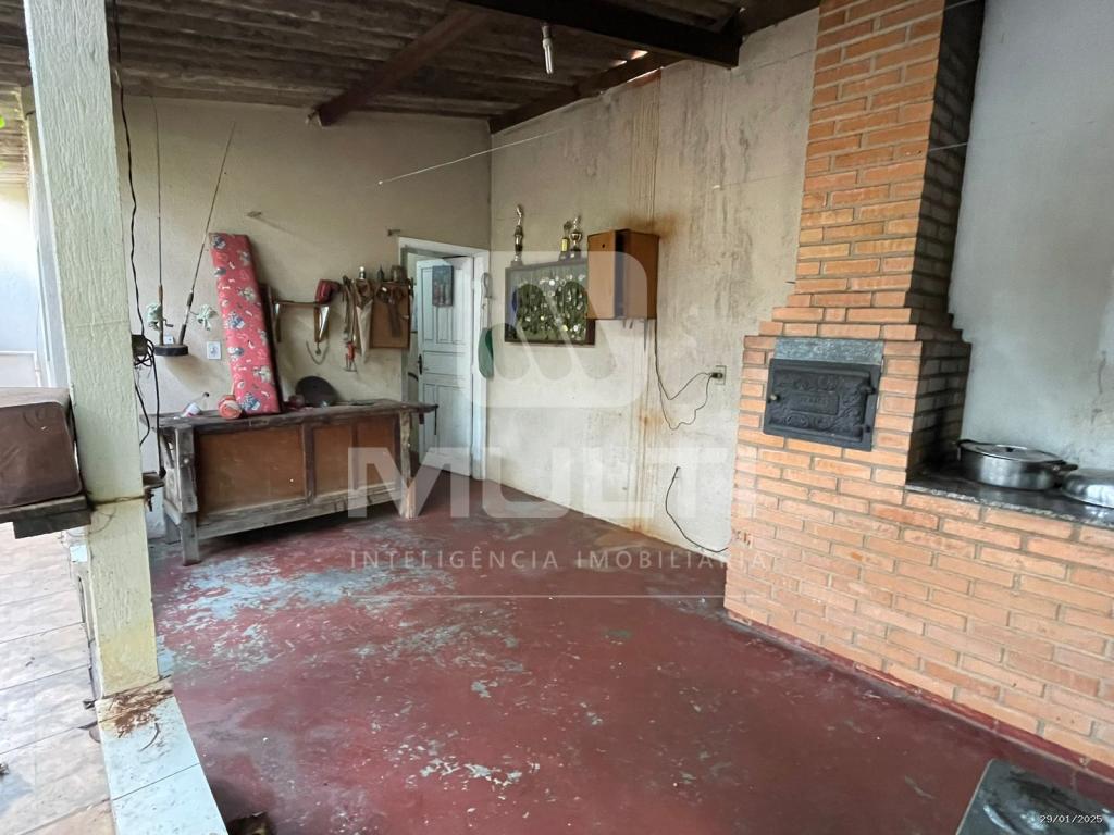 Casa à venda com 3 quartos, 229m² - Foto 14