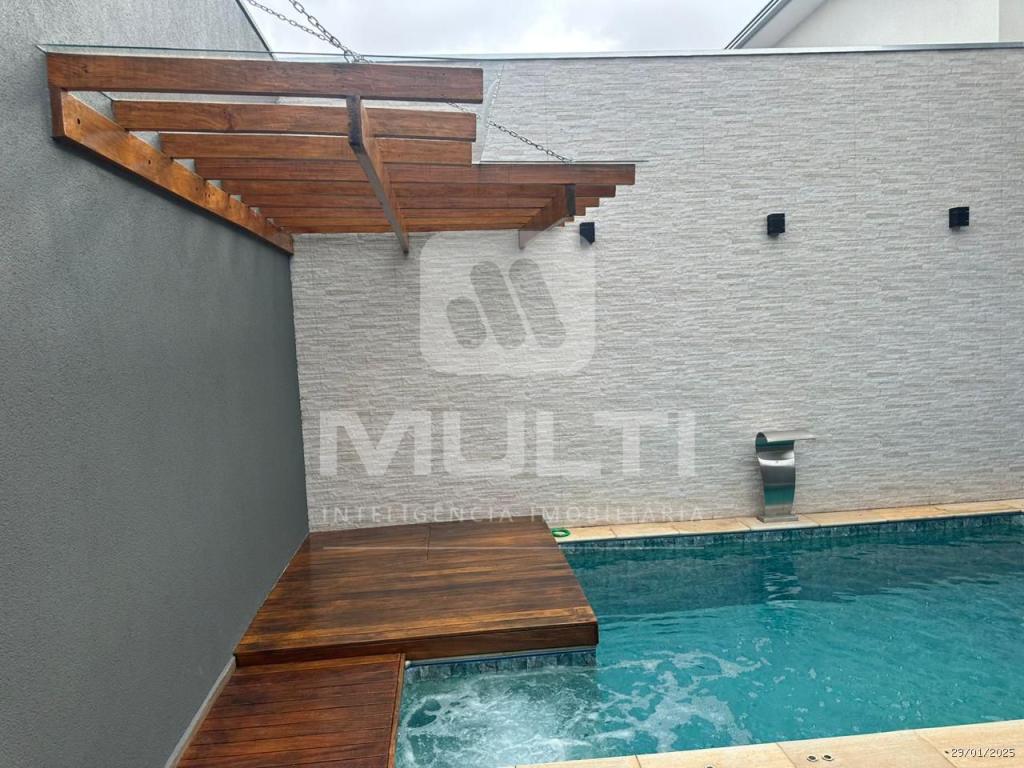 Casa à venda com 3 quartos, 256m² - Foto 10