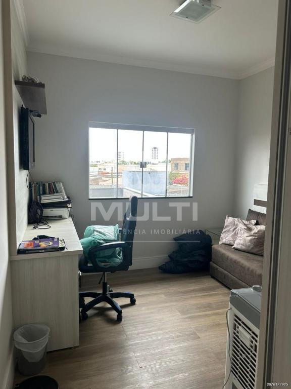 Casa à venda com 3 quartos, 256m² - Foto 18