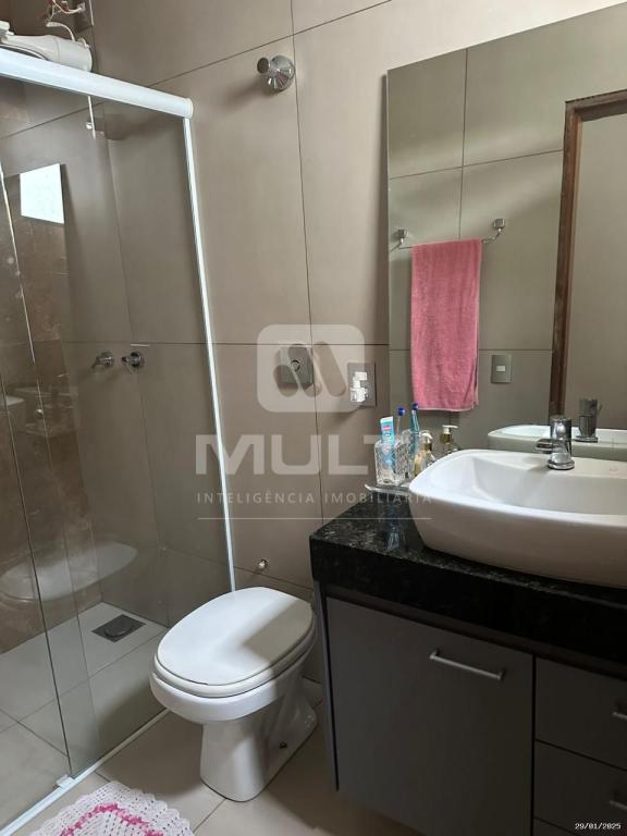 Casa à venda com 3 quartos, 256m² - Foto 24
