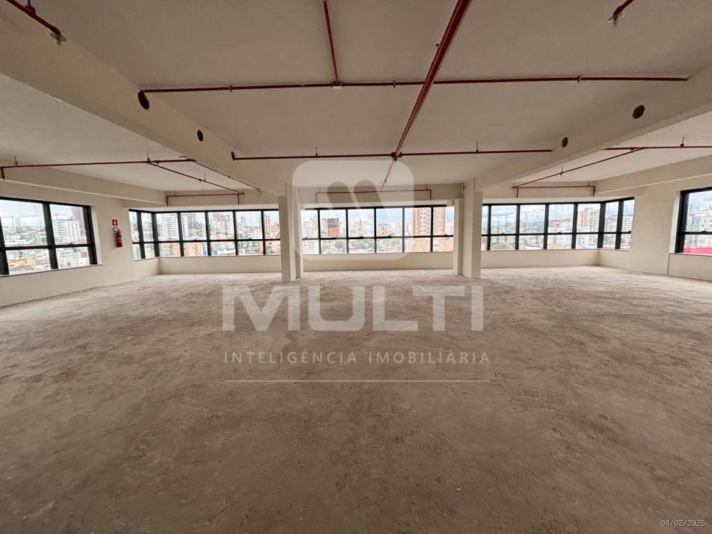 Conjunto Comercial-Sala à venda com 1 quarto, 208m² - Foto 2