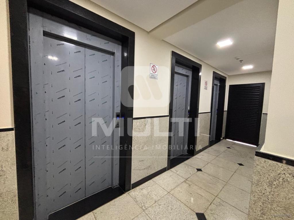 Conjunto Comercial-Sala à venda com 1 quarto, 208m² - Foto 5