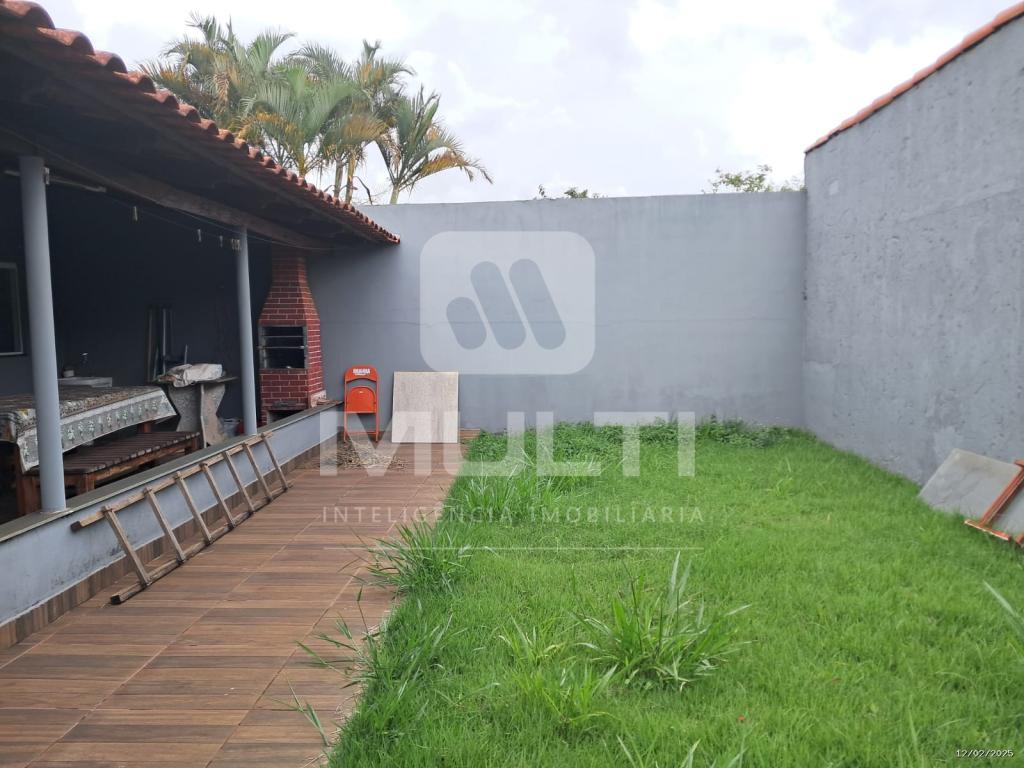 Casa à venda com 2 quartos, 130m² - Foto 13