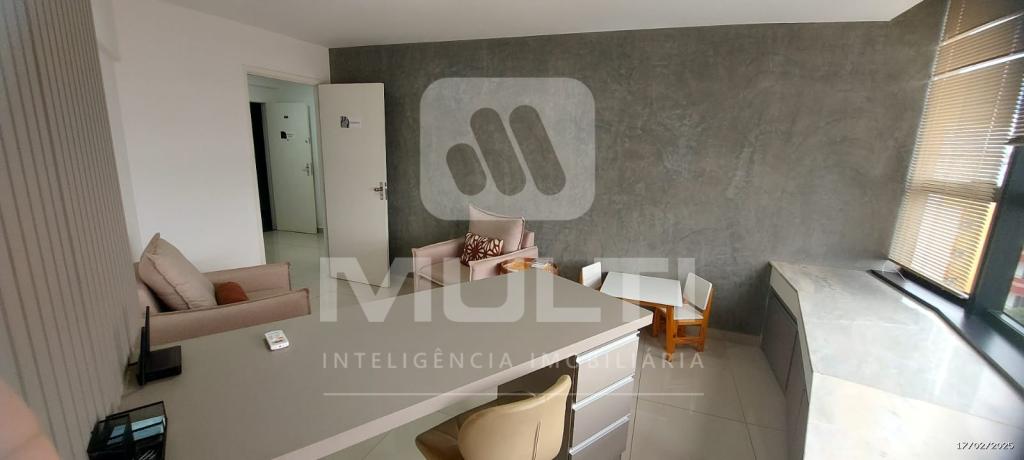 Conjunto Comercial-Sala à venda com 1 quarto, 43m² - Foto 2