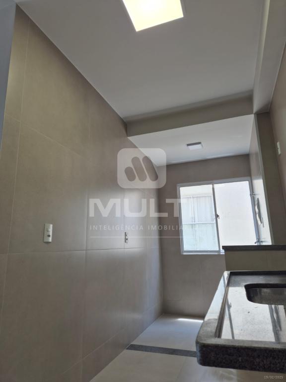 Apartamento à venda com 2 quartos, 57m² - Foto 5