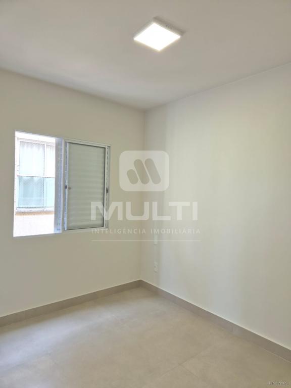 Apartamento à venda com 2 quartos, 57m² - Foto 9
