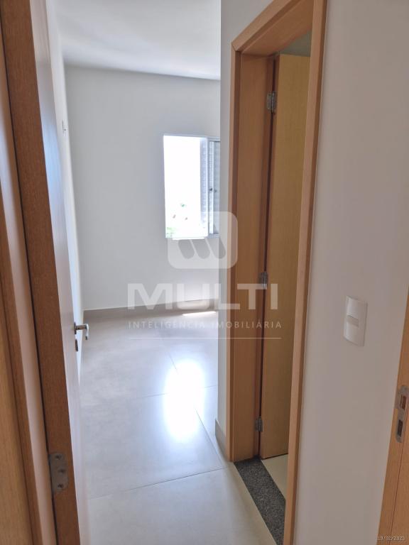 Apartamento à venda com 2 quartos, 57m² - Foto 11