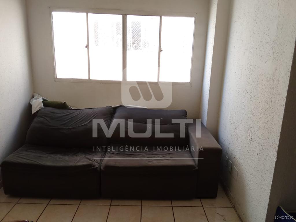 Apartamento à venda com 2 quartos, 47m² - Foto 1
