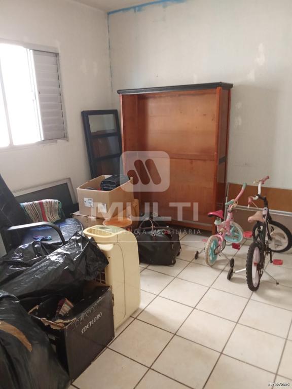 Apartamento à venda com 2 quartos, 47m² - Foto 4