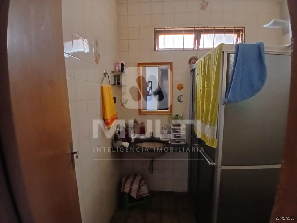 Terreno à venda com 1 quarto, 100m² - Foto 7