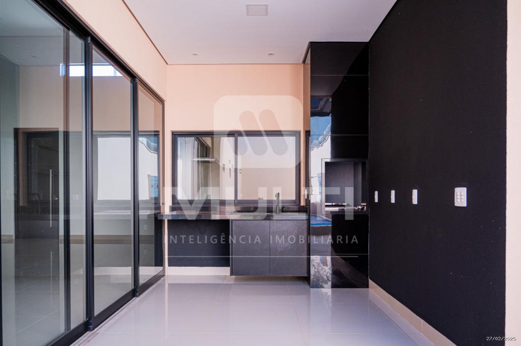 Casa à venda com 3 quartos, 190m² - Foto 3