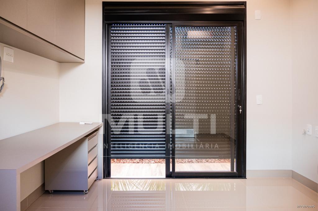Casa à venda com 3 quartos, 190m² - Foto 8