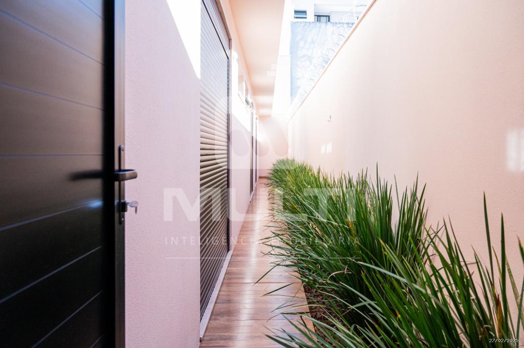 Casa à venda com 3 quartos, 190m² - Foto 11