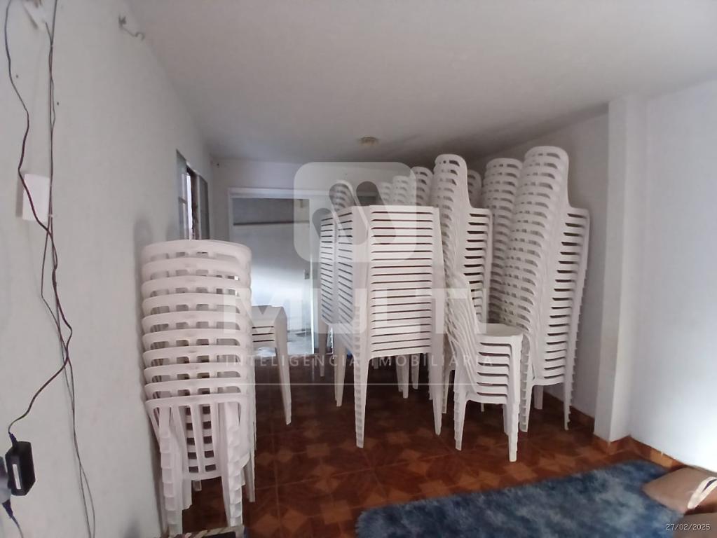 Casa, 2 quartos, 190 m² - Foto 12