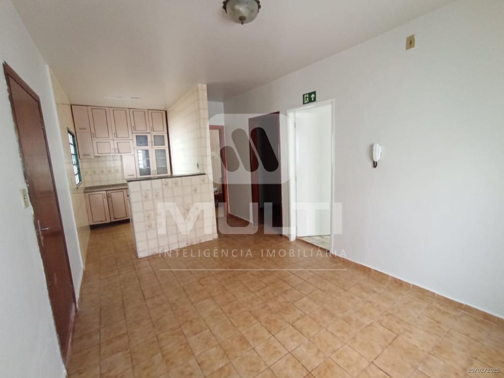Casa à venda com 3 quartos, 176m² - Foto 9