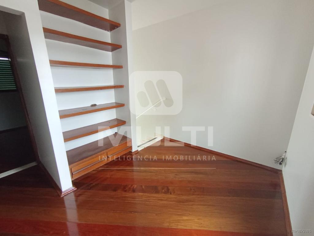 Casa à venda com 3 quartos, 176m² - Foto 13