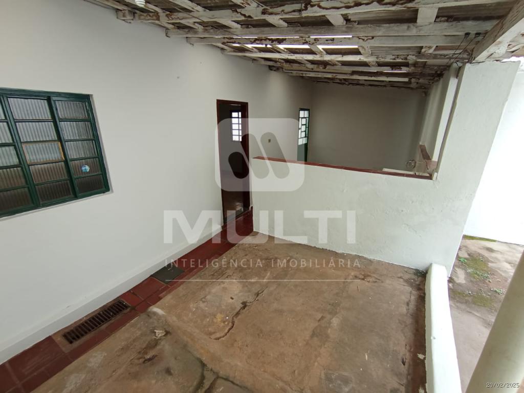 Casa à venda com 3 quartos, 176m² - Foto 24