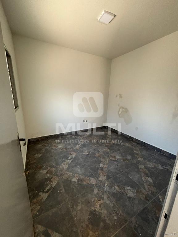 Casa, 5 quartos, 230 m² - Foto 16