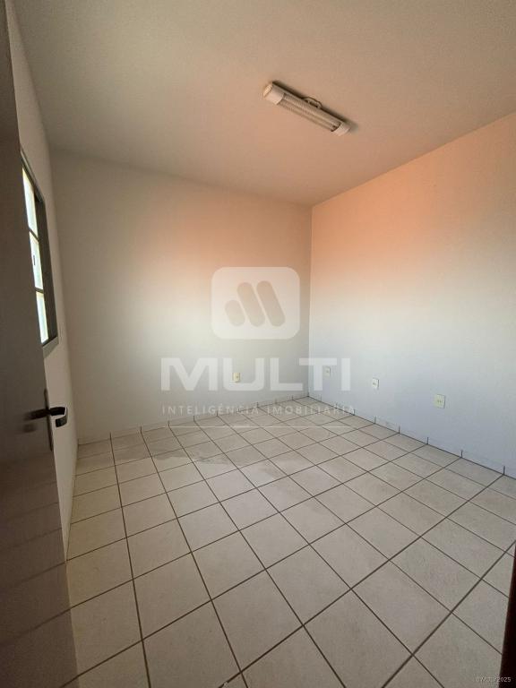 Casa, 5 quartos, 230 m² - Foto 17