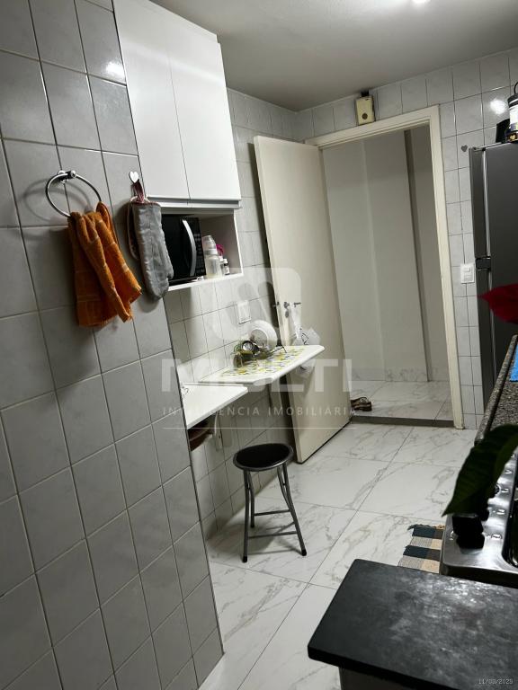 Apartamento à venda com 3 quartos, 70m² - Foto 6