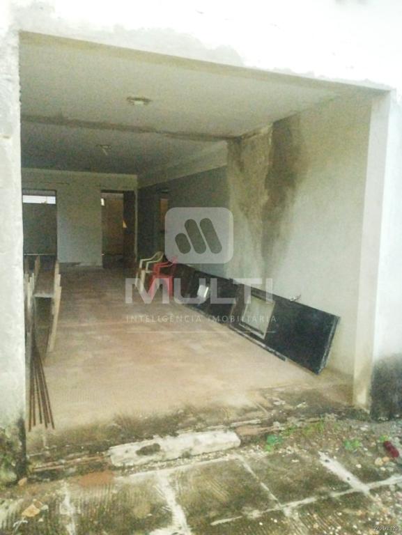 Casa à venda com 3 quartos, 120m² - Foto 10