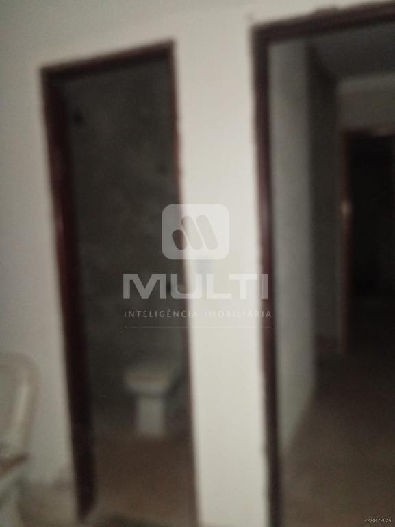 Casa à venda com 3 quartos, 120m² - Foto 11