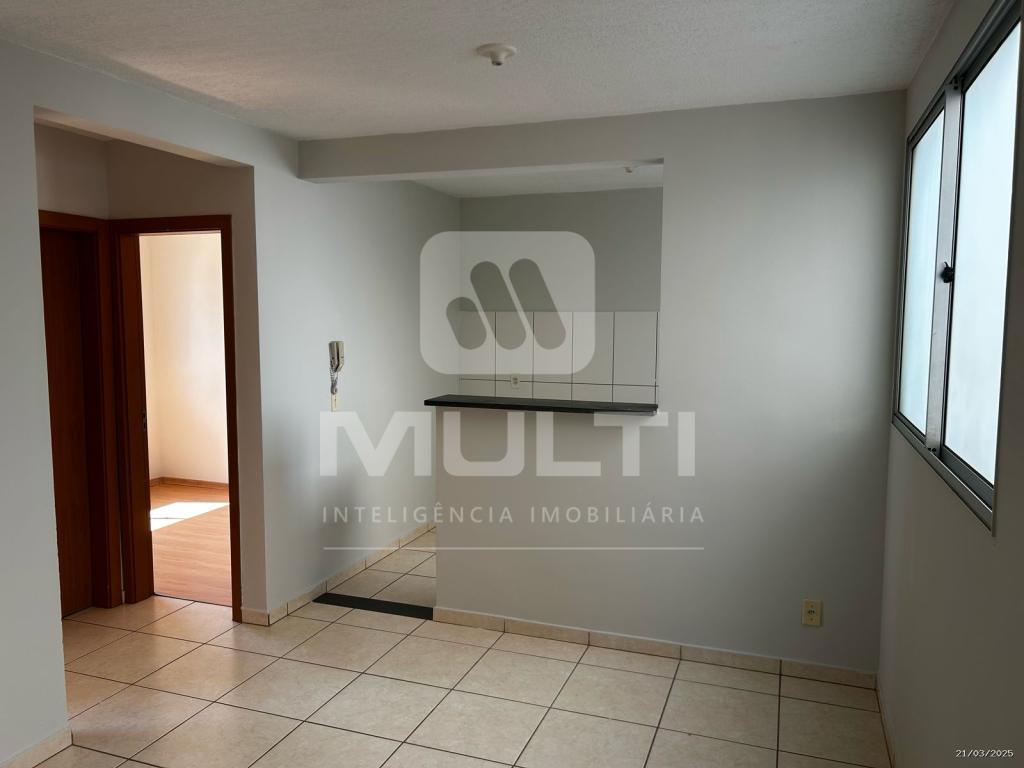 Apartamento à venda com 2 quartos, 49m² - Foto 2