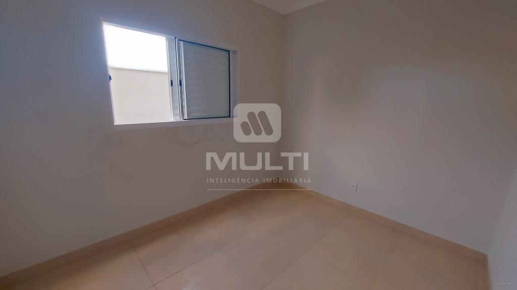 Casa à venda com 3 quartos, 107m² - Foto 3