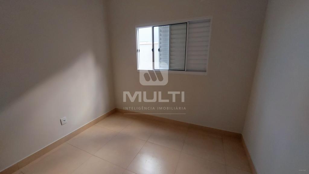 Casa à venda com 3 quartos, 107m² - Foto 4