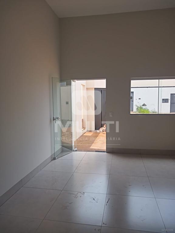 Casa à venda com 3 quartos, 75m² - Foto 3