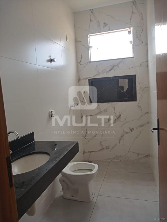 Casa à venda com 3 quartos, 75m² - Foto 8