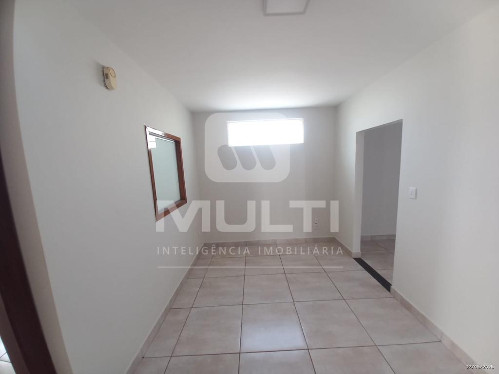 Casa à venda com 4 quartos, 236m² - Foto 10
