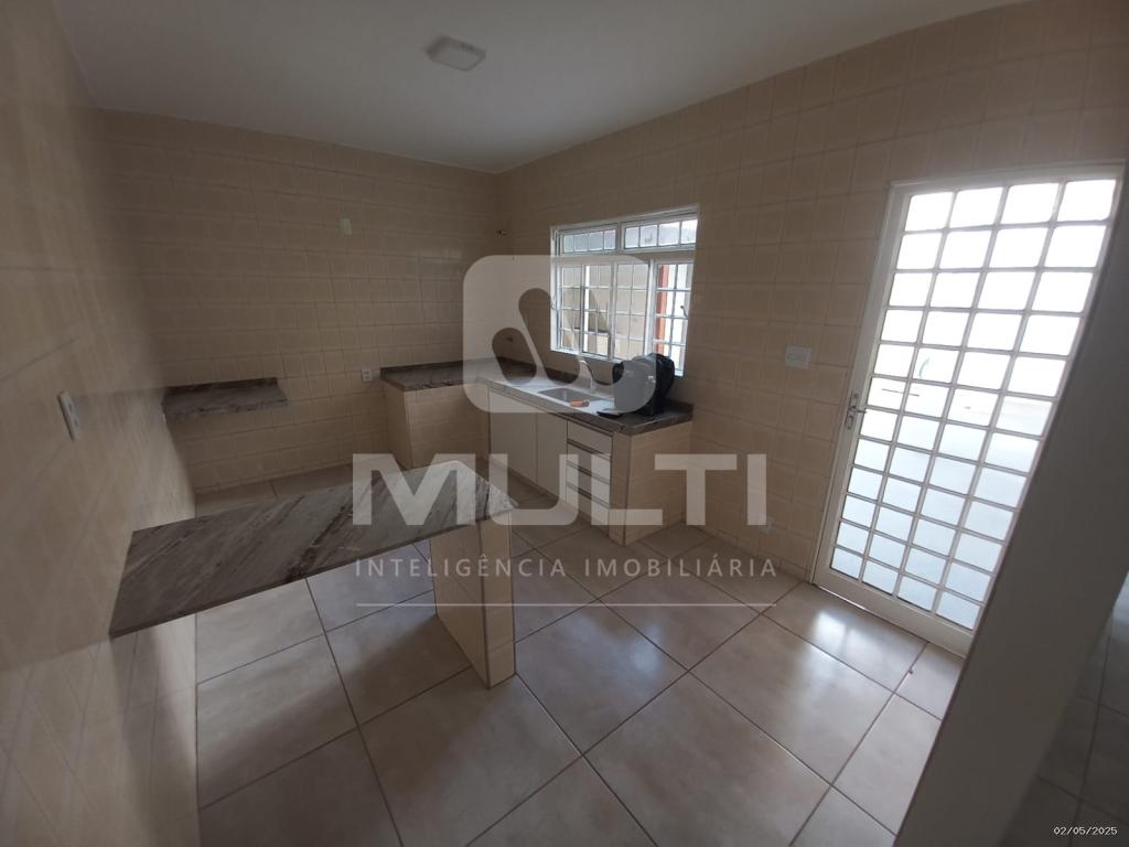 Casa à venda com 4 quartos, 236m² - Foto 23
