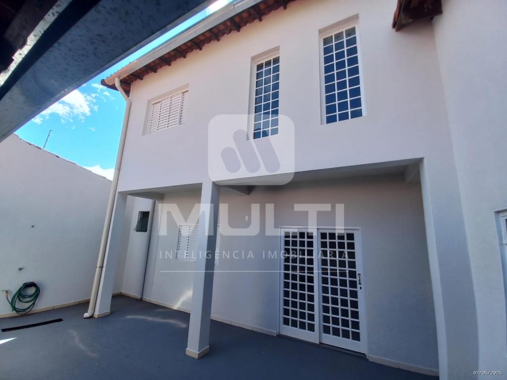 Casa à venda com 4 quartos, 236m² - Foto 26