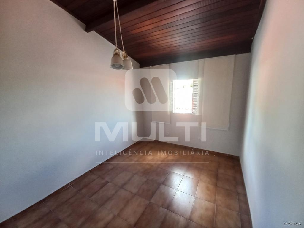 Casa à venda com 4 quartos, 236m² - Foto 30