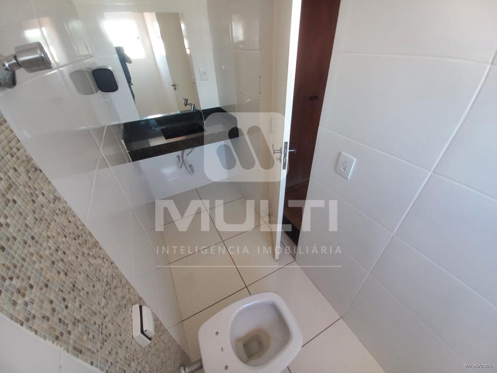 Casa à venda com 4 quartos, 236m² - Foto 31