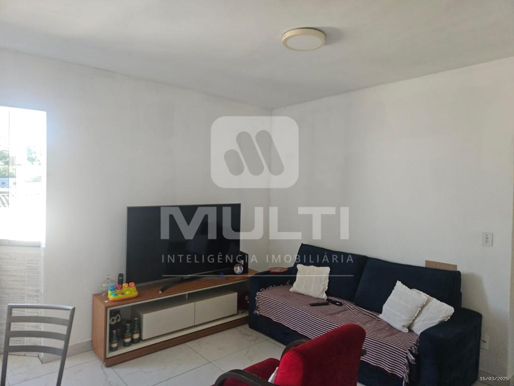 Apartamento à venda com 3 quartos, 71m² - Foto 2
