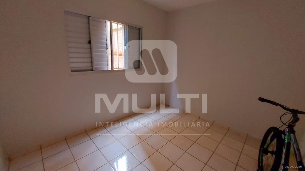 Apartamento à venda com 2 quartos, 47m² - Foto 2