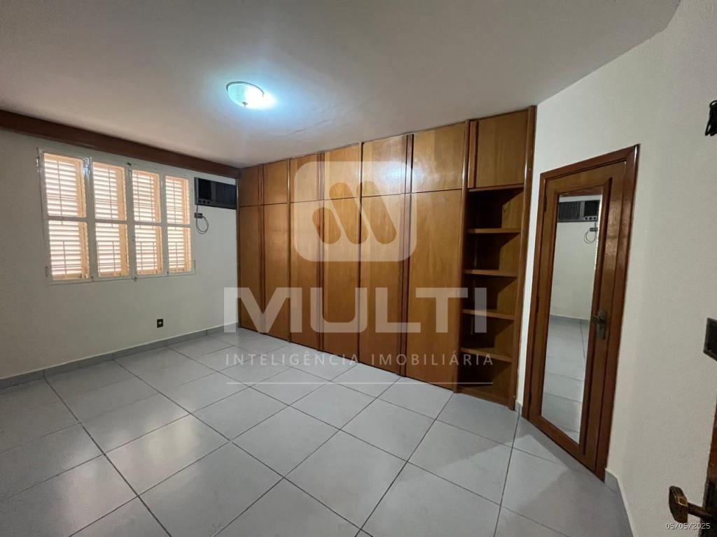 Casa, 4 quartos, 295 m² - Foto 12