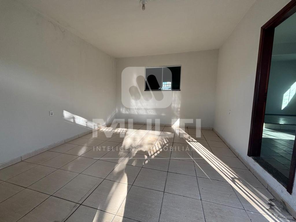 Casa à venda com 3 quartos, 170m² - Foto 8