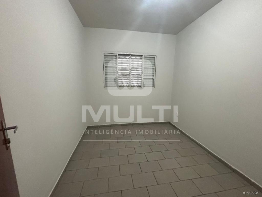 Casa à venda com 3 quartos, 170m² - Foto 12