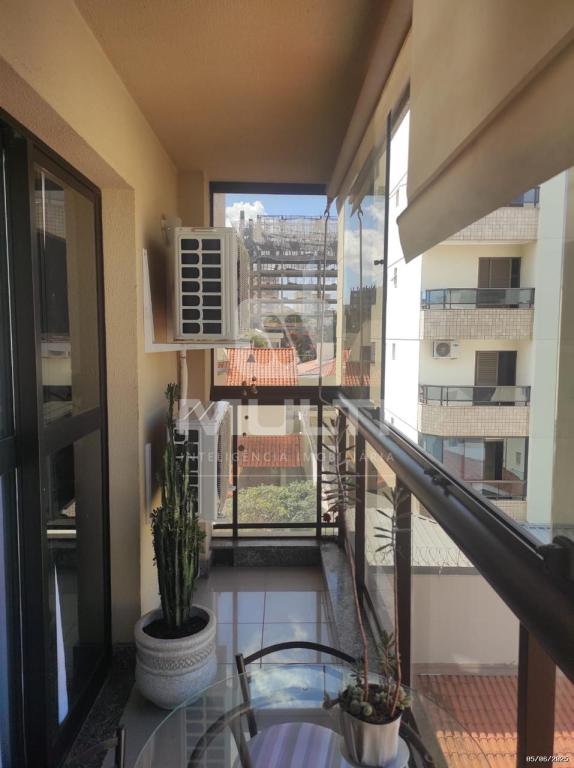 Apartamento, 3 quartos, 139 m² - Foto 2