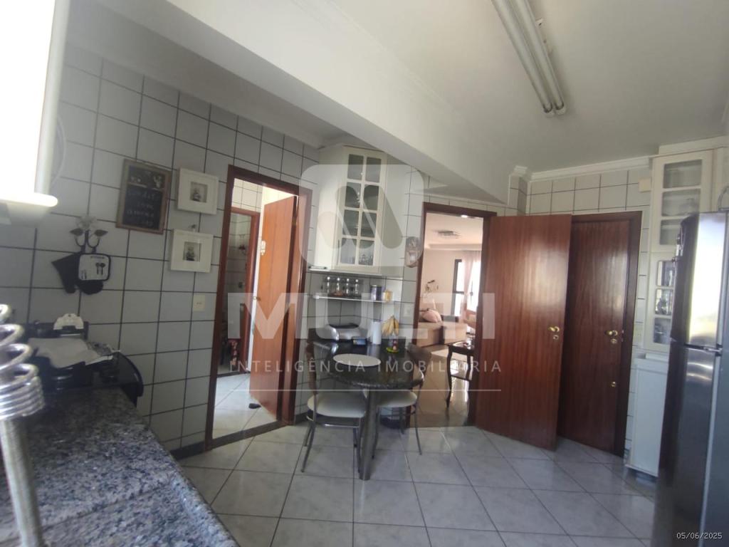 Apartamento, 3 quartos, 139 m² - Foto 3