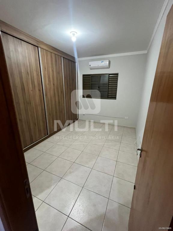 Casa à venda com 3 quartos, 170m² - Foto 9