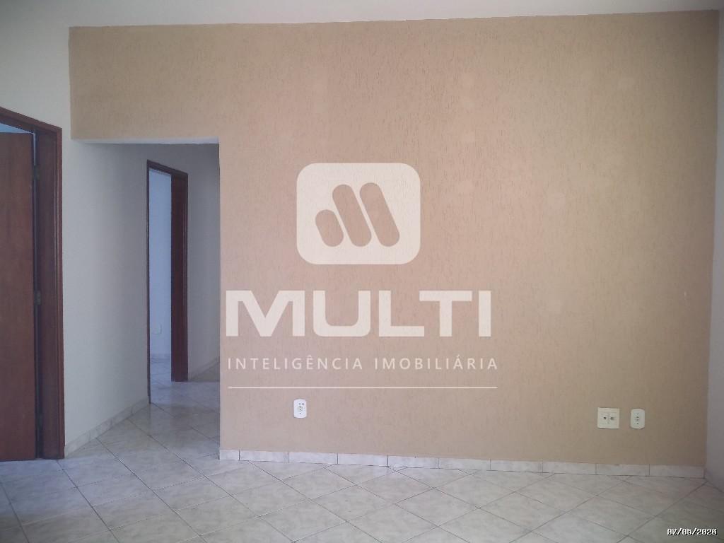 Casa, 5 quartos, 260 m² - Foto 1